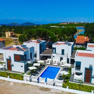 Cunda Garden Ayvalı